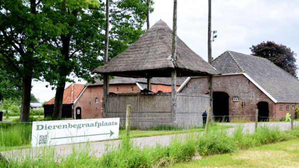 Melkveehouder start dierenbegraafplaats in Spankeren. Foto: Erve ten Holte