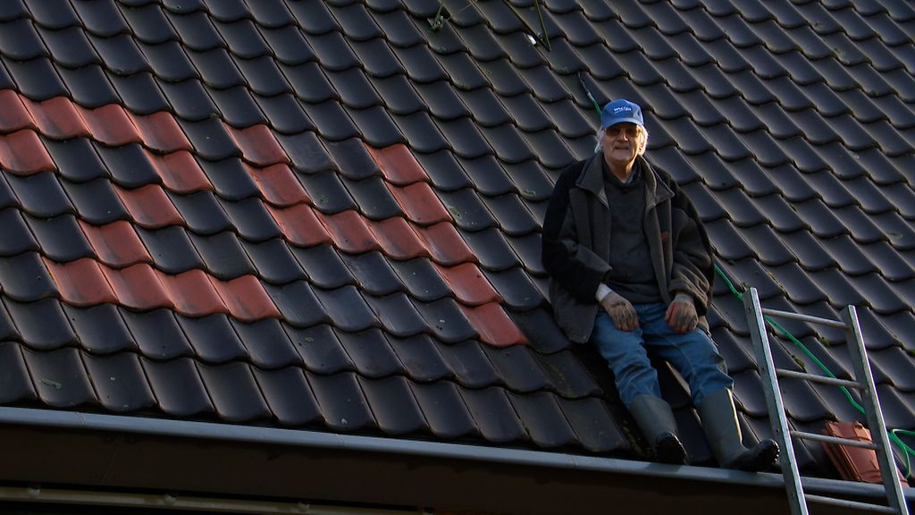 Bart Matser is weer opgeknapt en kan het dak weer op . Foto: Omroep Gelderland