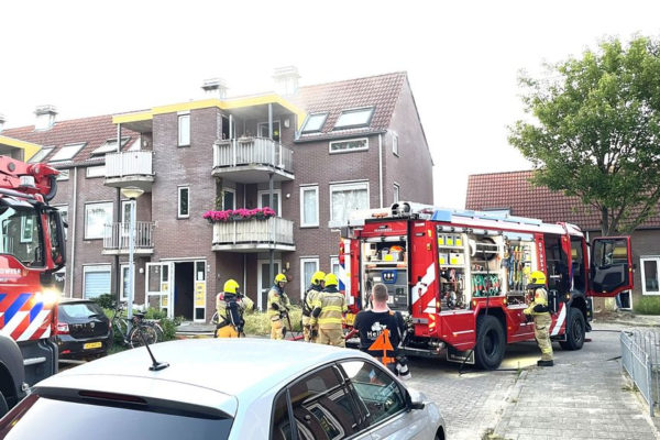 Middelbrand in bovenwoning in Velp. Foto: Martin Slijper