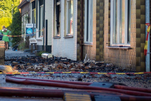 De ravage na de brand bij een pand voor migranten in Velp. Foto: Persbureau Heitink