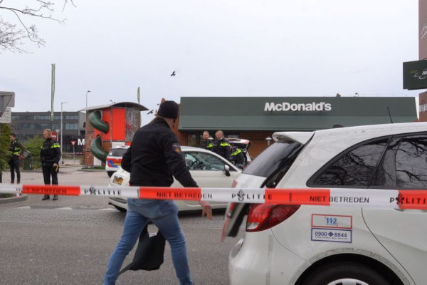 De schietpartij vond bij McDonald's plaats. Foto: ANP