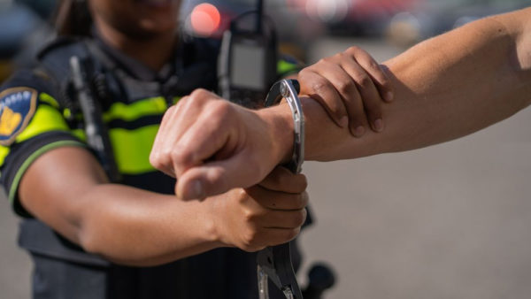 Twee mannen aangehouden om mishandeling. Foto: Jasper Lindner/Omroep Gelderland