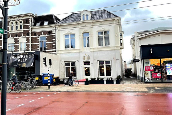 Restaurant Soirée opent haar deuren in de hoofdstraat van Velp. Foto: Martin Slijper