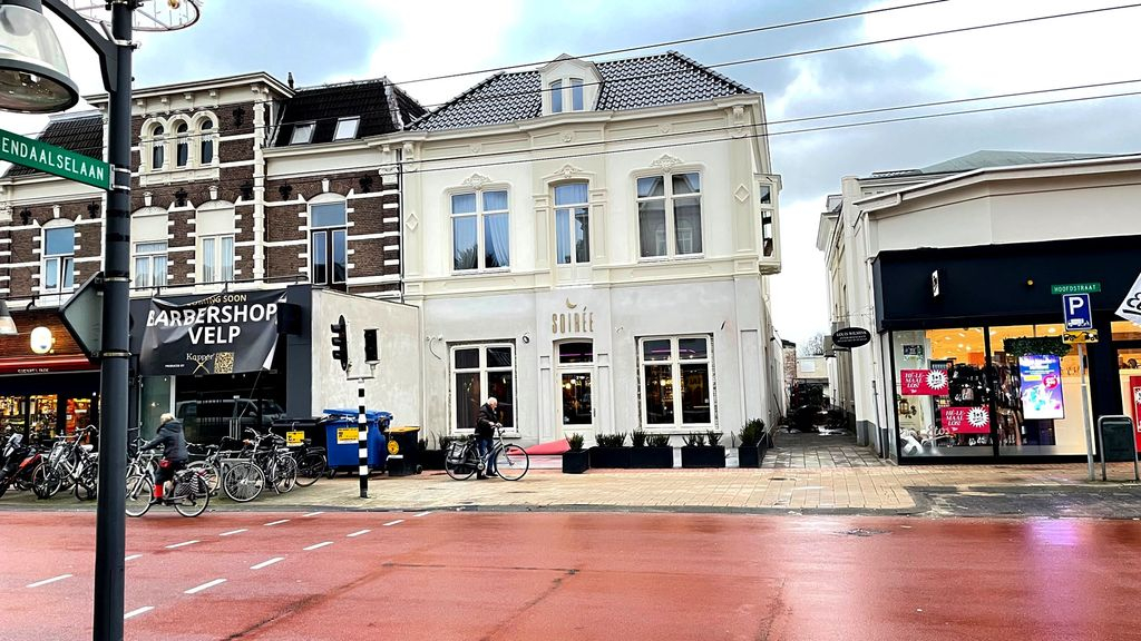 Restaurant Soirée opent haar deuren in de hoofdstraat van Velp. Foto: Martin Slijper