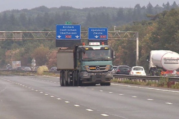 Door wegwerkzaamheden zit de A12 negen dagen dicht in oostelijke richting. Foto: Omroep Gelderland
