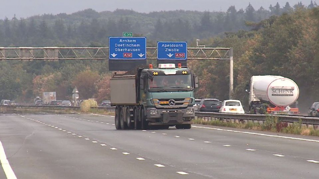 Door wegwerkzaamheden zit de A12 negen dagen dicht in oostelijke richting. Foto: Omroep Gelderland