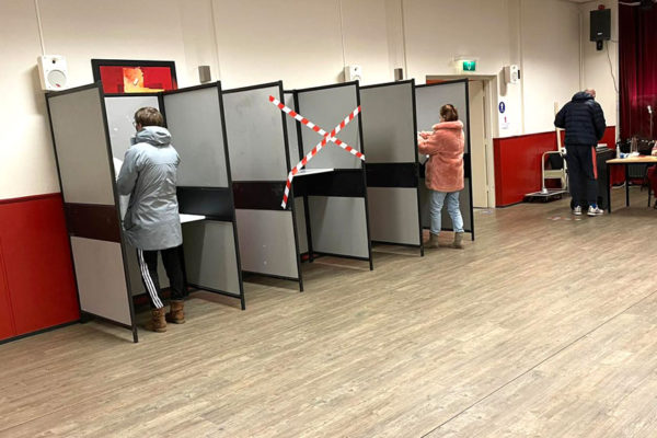 De stembureaus sluiten om 21 uur Foto: Studio Rheden