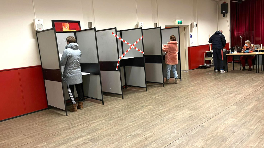 De stembureaus sluiten om 21 uur Foto: Studio Rheden