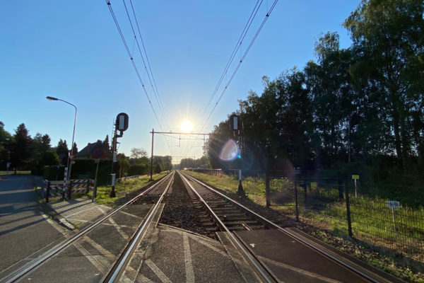 Geen treinverkeer van 10 tot en met 15 augustus tussen Arnhem en Dieren Foto: Studio Rheden