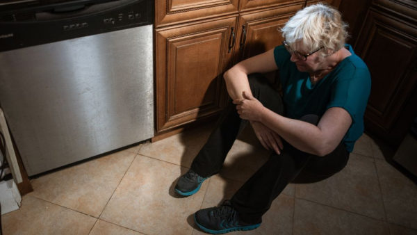 Landelijk gezien voelt bijna de helft van de Nederlanders zich wel wat eenzaam. Foto: Pexels