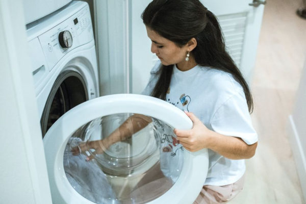 Een volle wasmachine op 40 graden kost 20 cent per beurt. Foto: Pexels