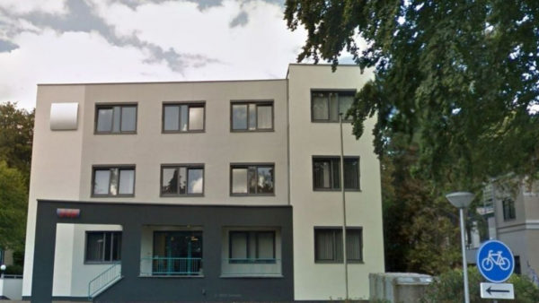 Het pand in Velp waar 130 vluchtelingen komen Foto: Google Streetview
