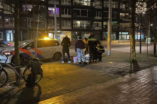 Fietser met fatbike komt lelijk ten val in Velp. Foto: Martin Slijper