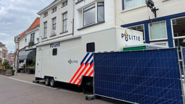 De politie deed eerder onderzoek in een pand in Zutphen Foto: Omroep Gelderland