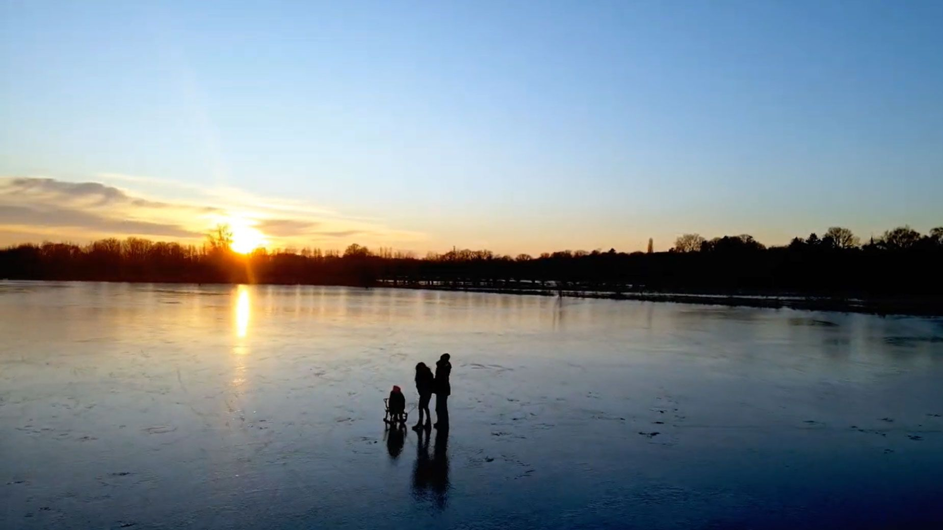 Schaatsen in de uiterwaarden bij Ellecom