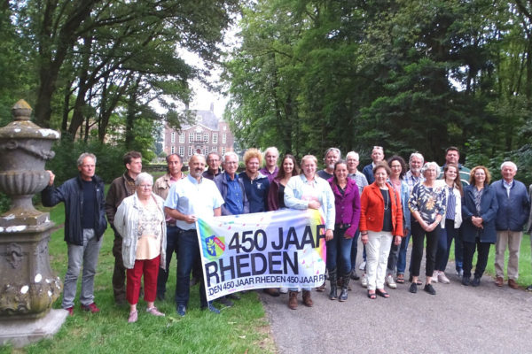 Eerste dorpsfeest ‘Rheden 450 jaar’ op 10 september in Velp. Foto: Theo Jansen