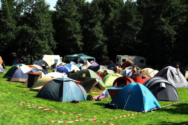 Overnachten in openluchtzwembad Rheden Foto: PFC Rheden