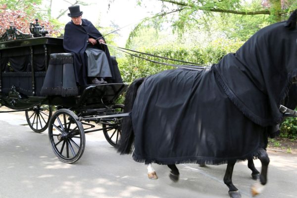 Lijkkoets van Daan Modderman Foto: Jikke Gobel-van Tongeren