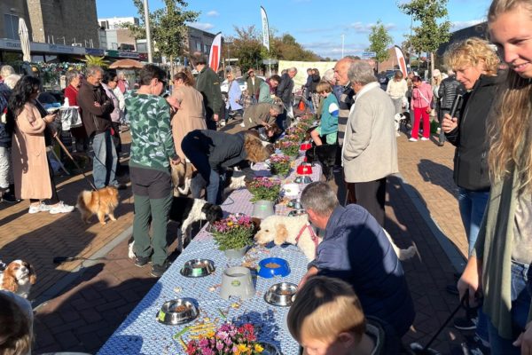 20ste Dierendagbuffet in Dieren Foto: Martin Slijper