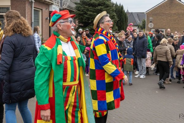 Sinterklaas komt aan in Rheden Foto: Rob de Lelij