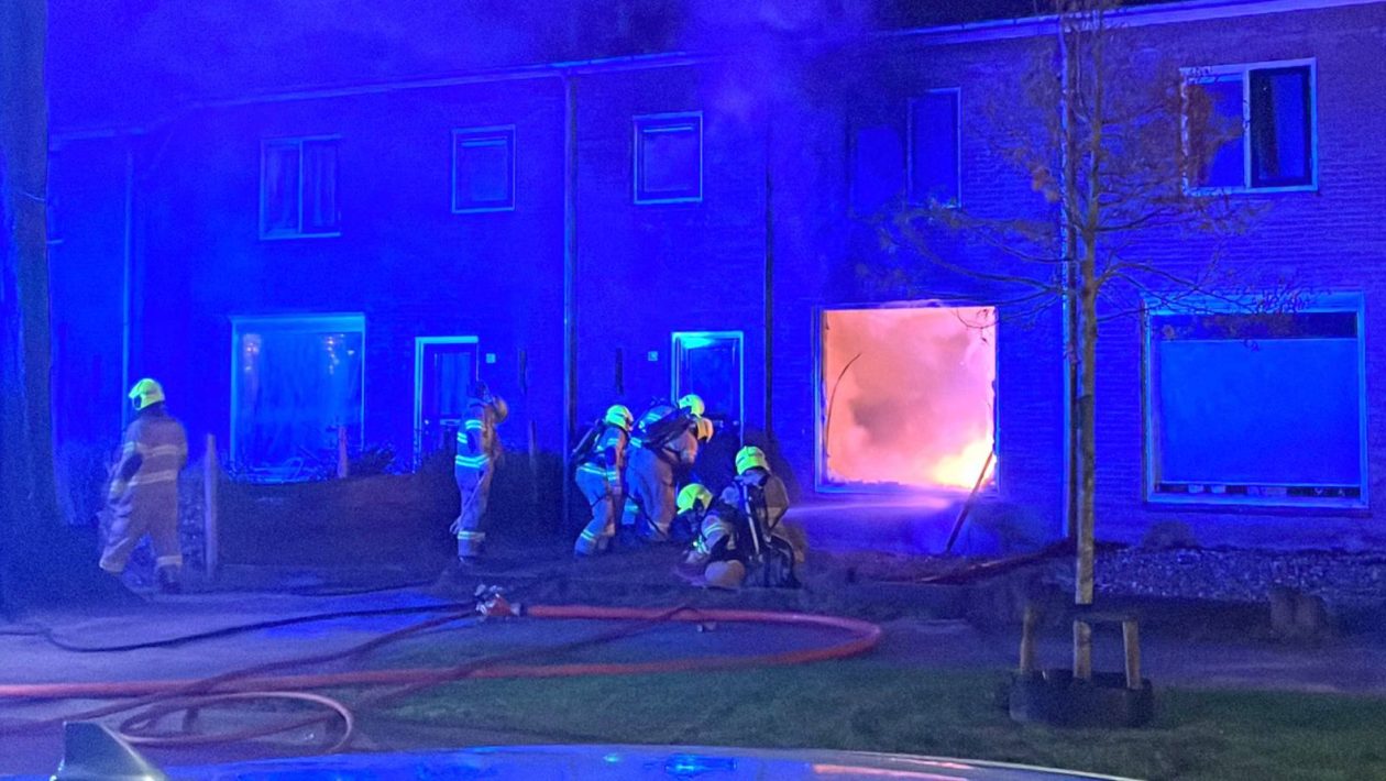 Opnieuw brand in woning aan Geitenbergweg in Dieren Foto: Persbureau Heitink