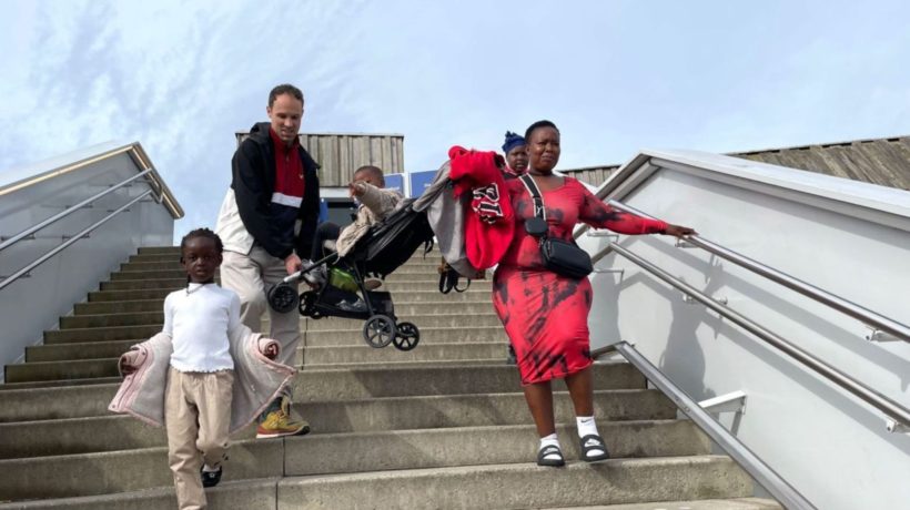 Lift op treinstation Dieren alweer kapot. Foto: Martin Slijper