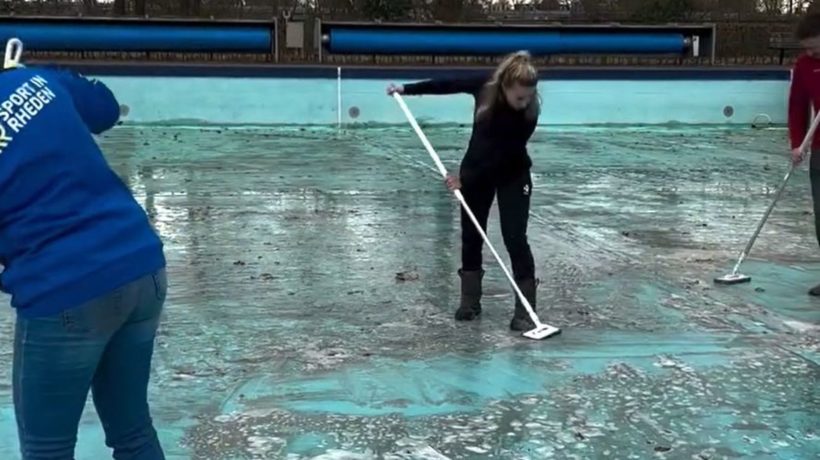Zwembad Rheden krijgt grote schoonmaak