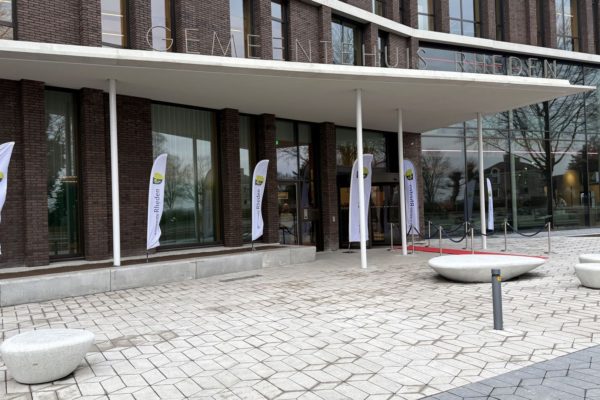 Gemeentehuis Rheden Foto: Martin Slijper