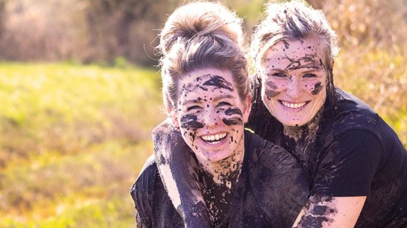 Ruim 500 deelnemers doen mee aan eerste Mud & Fun Festival in Dieren Foto: Christa Heine fotografie
