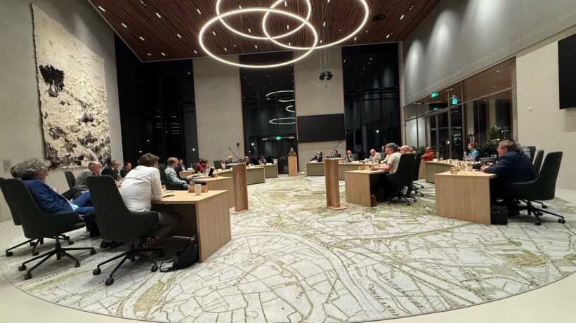 Raadszaal gemeente Rheden Foto: Martin Slijper