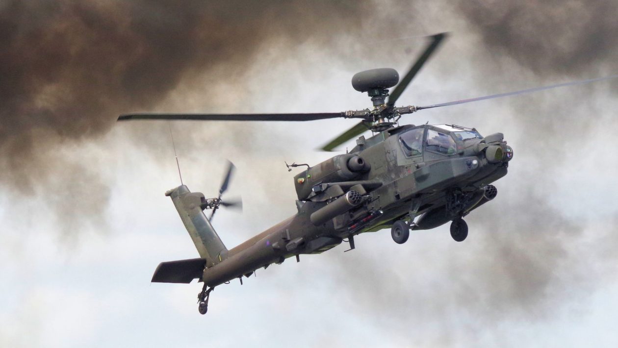 Door de nieuwe plannen zullen bijvoorbeeld Apache-helikopters vaker laag boven Gelderland vliegen Foto: Pixabay