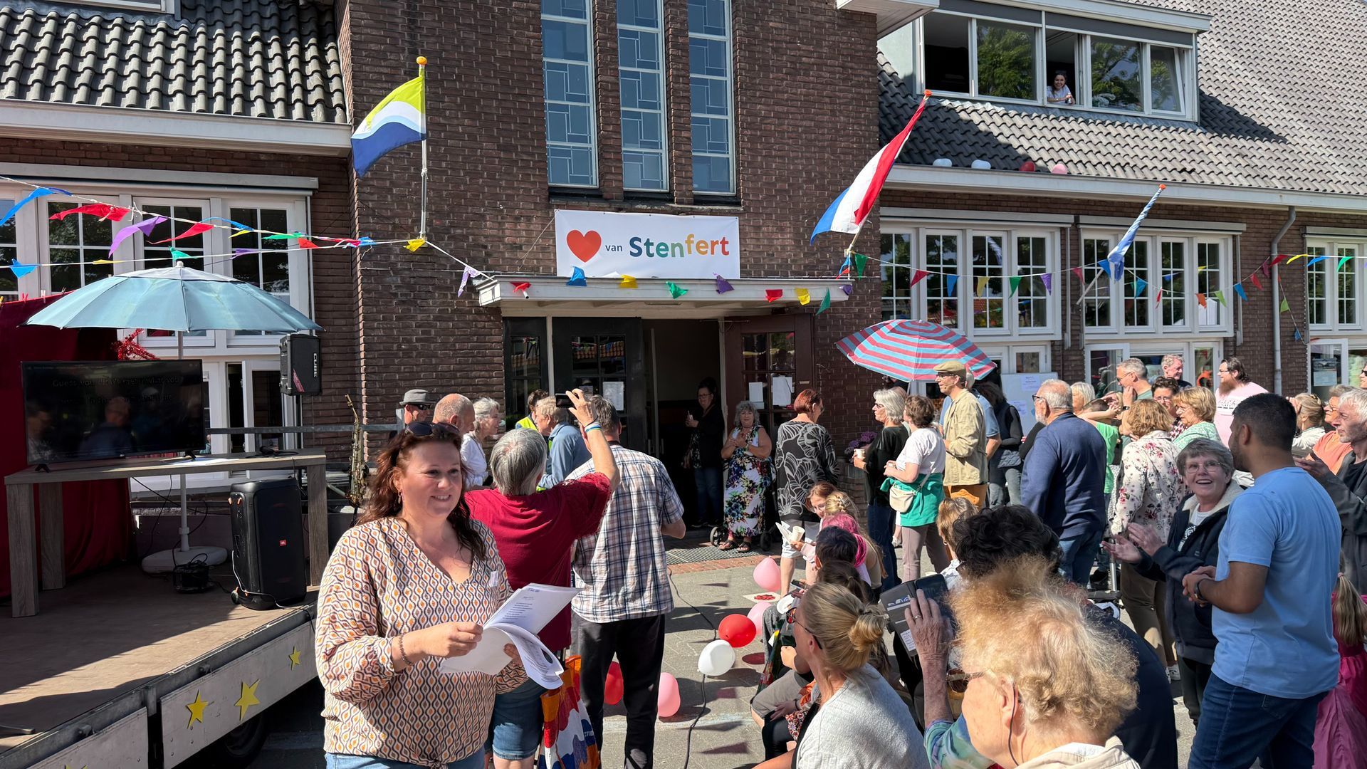Nieuw buurthuis ‘Hart van Stenfert’ geopend in Dieren