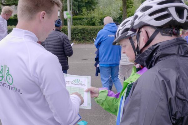 Rheden krijgt fietsvalpreventieprogramma voor ouderen Foto: Ryan Janssen