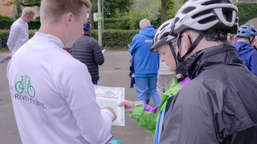 Rheden krijgt fietsvalpreventieprogramma voor ouderen Foto: Ryan Janssen