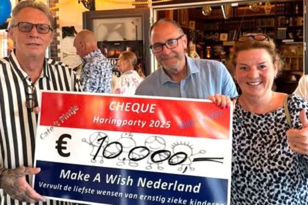 Café in Velp haalt 10.000 euro op Foto: Café ’t Pintje Velp