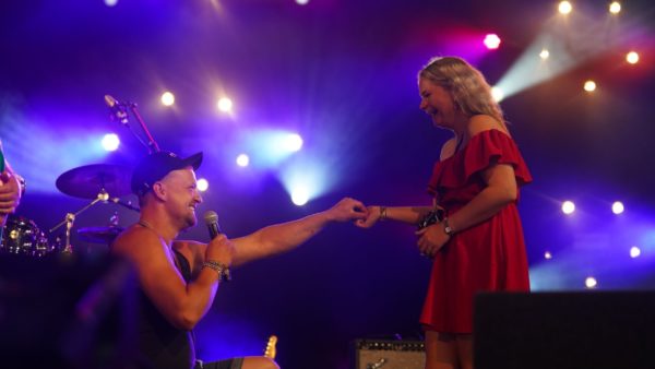Huwelijksaanzoek Foto: Omroep Gelderland