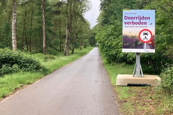 Natuurmonumenten sluit Schaapsallee op de Veluwe Foto: Natuurmonumenten