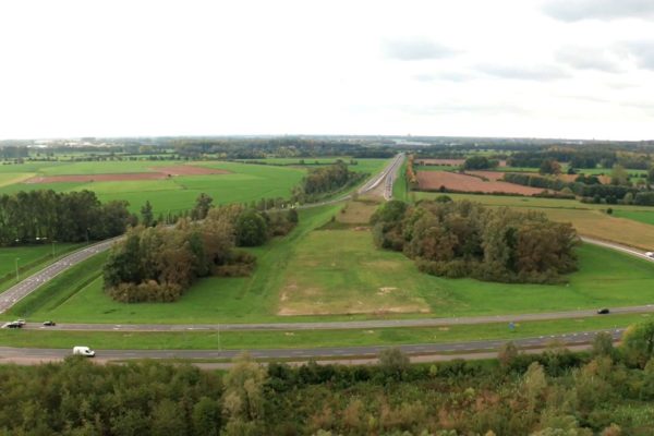 Zonnepark bij de A348 in Ellecom Foto: Still YouTube