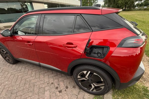 Tanken in Eerbeek loont: verschil van ruim 23 euro per volle tank Foto: Martin Slijper