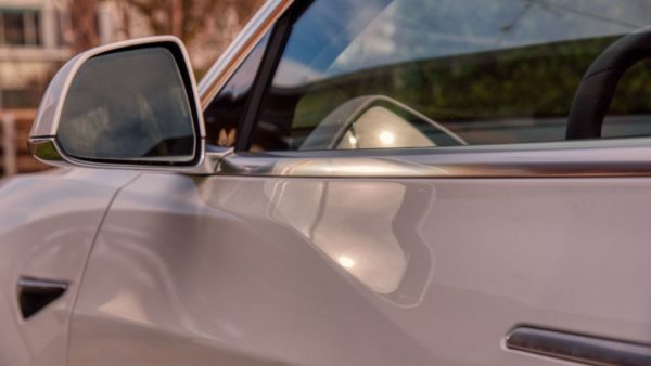 Tientallen auto's bekrast in Ellecom Foto: Pixabay
