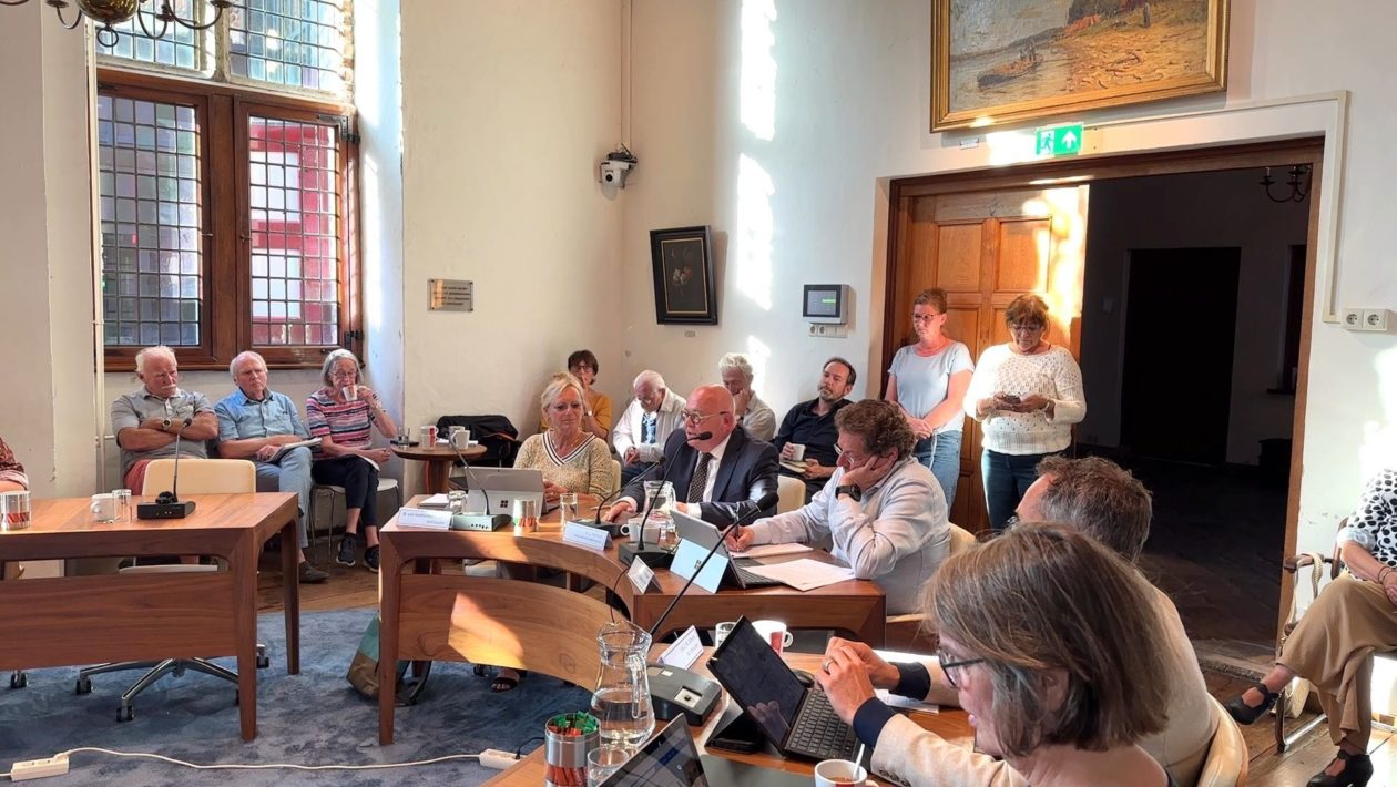 Veel belangstelling voor vergadering herindeling Doesburg. Foto: Omroep Gelderland