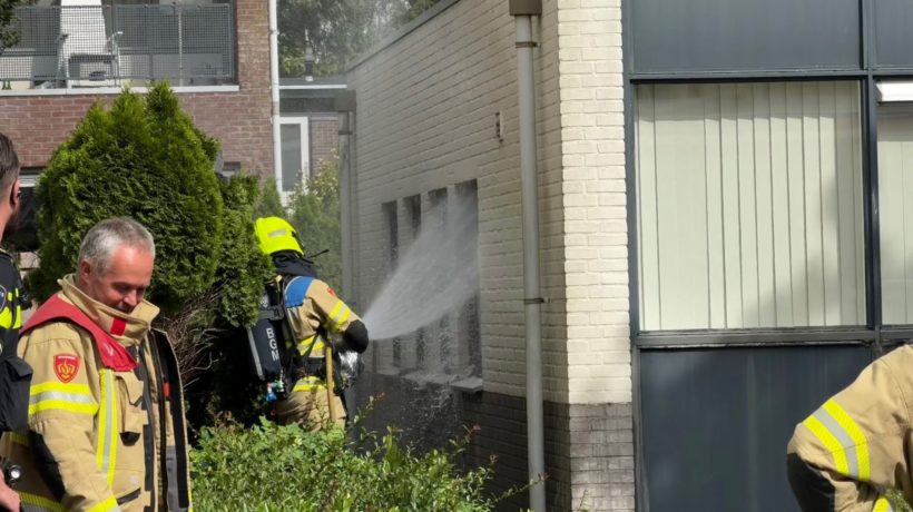 Snelle inzet voorkomt grotere schade bij hegbrand Foto: Martin Slijper