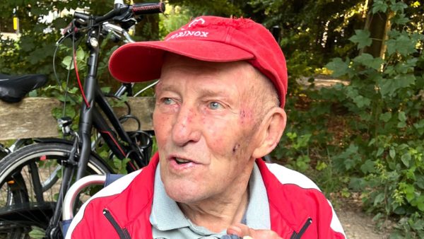 Aad Steylen uit Laag-Soeren wordt 90 jaar Foto: Carola de Poel / Panorama-Fotografie