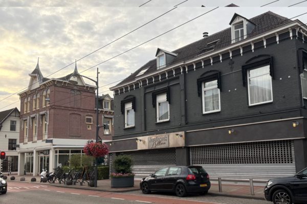 Juweliershuis Aalbers tijdelijk naar oud Intertoys-pand in Velp Foto: Studio Rheden