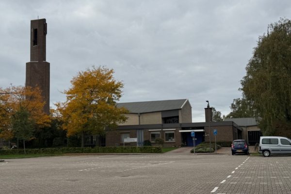 Ontmoetingskerk in Dieren Foto: Martin Slijper
