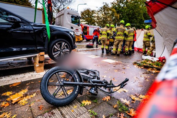 Het kind is met spoed naar het ziekenhuis gebracht. Foto: Persbureau Heitink
