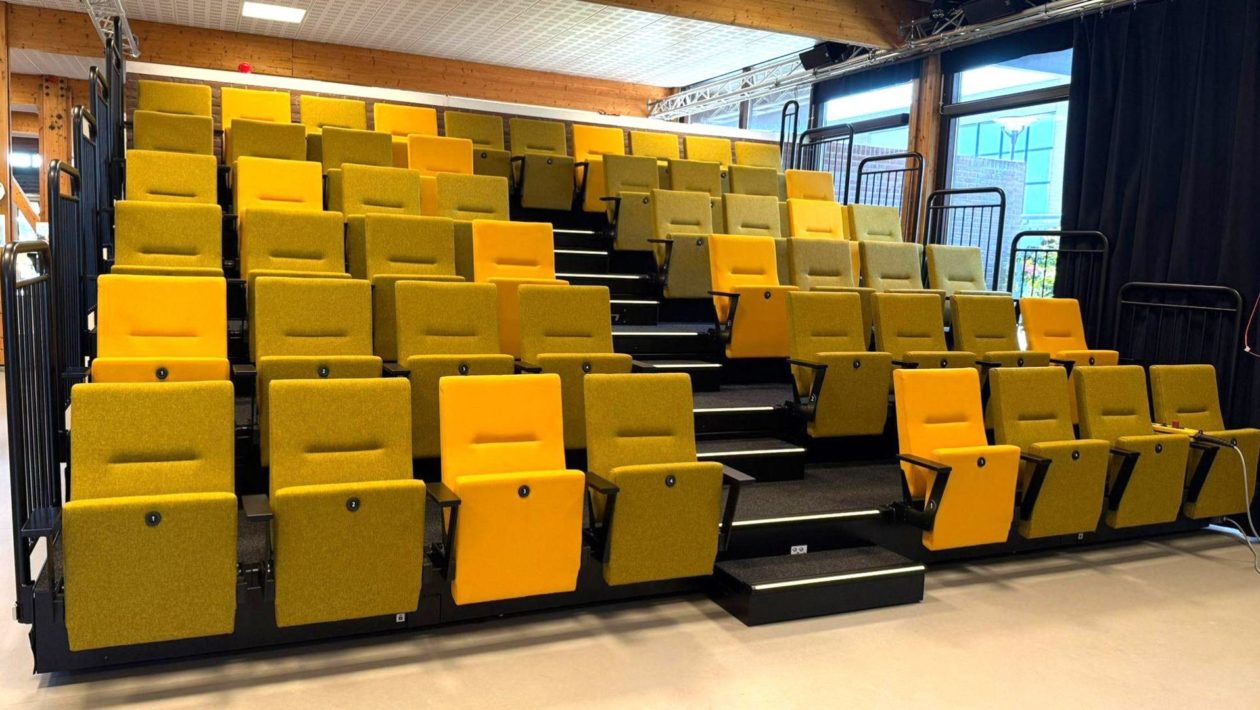 Filmhuis Dieren heropent met nieuwe tribune en betere stoelen Foto: Filmhuis Dieren