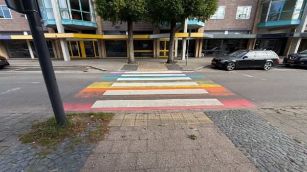 Leegstaande winkelpanden Wilhelminaweg Dieren Foto: David Janssen