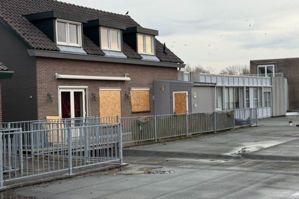 Woning boven oude Plus in Rheden gekraakt Foto: Studio Rheden