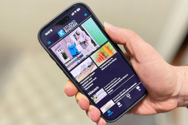 Download de app van Studio Rheden voor lokaal nieuws Foto: Martin Slijper
